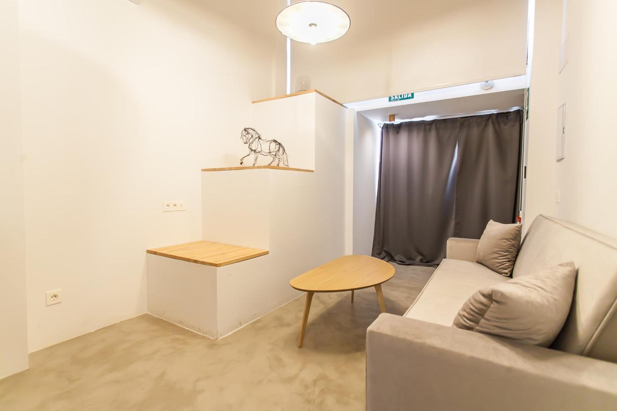 דירות מדריד Guernica Luxury Duplex - Location, Light, And Art מראה חיצוני תמונה